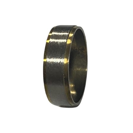 Ανδρικό ατσάλινο δαχτυλίδι ασημί χρώμα με χρυσές ρίγες