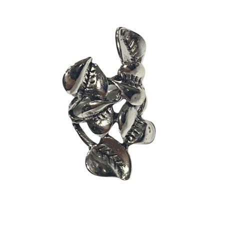 Μεταλλικό δαχτυλίδι με πρωτότυπο σχέδιο σε ασημί χρώμα