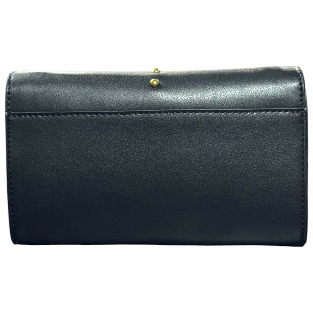 Μαύρο τσαντάκι με διακοσμητικό